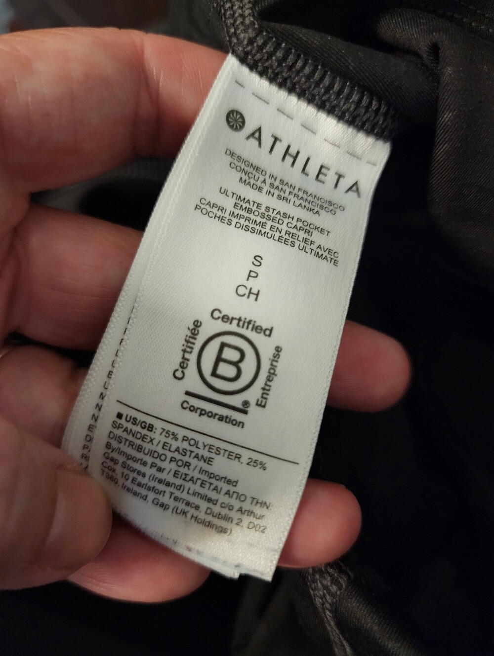 Athleta Ultimate Stash Pocket Embossed Capri Women's Small S Black Grey Athletic - Picture 11 of 12